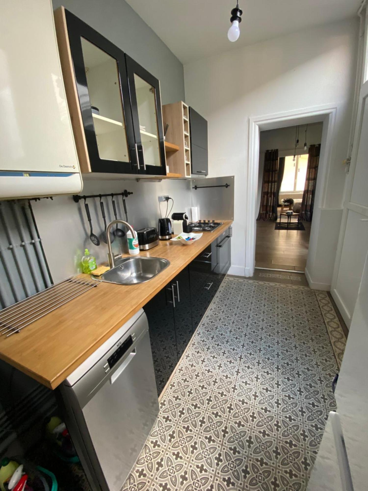 Appartement Hyper Centre Reims Le Gite Du Sorcier Esterno foto